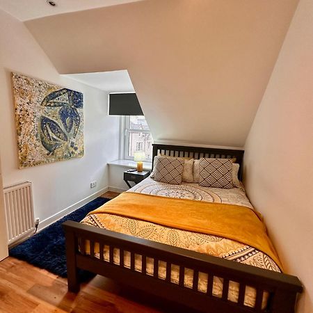 3-Bedroom Flat In The City Centre Next To The River Ness Inverness Eksteriør bilde