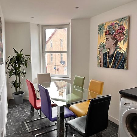 3-Bedroom Flat In The City Centre Next To The River Ness Inverness Eksteriør bilde